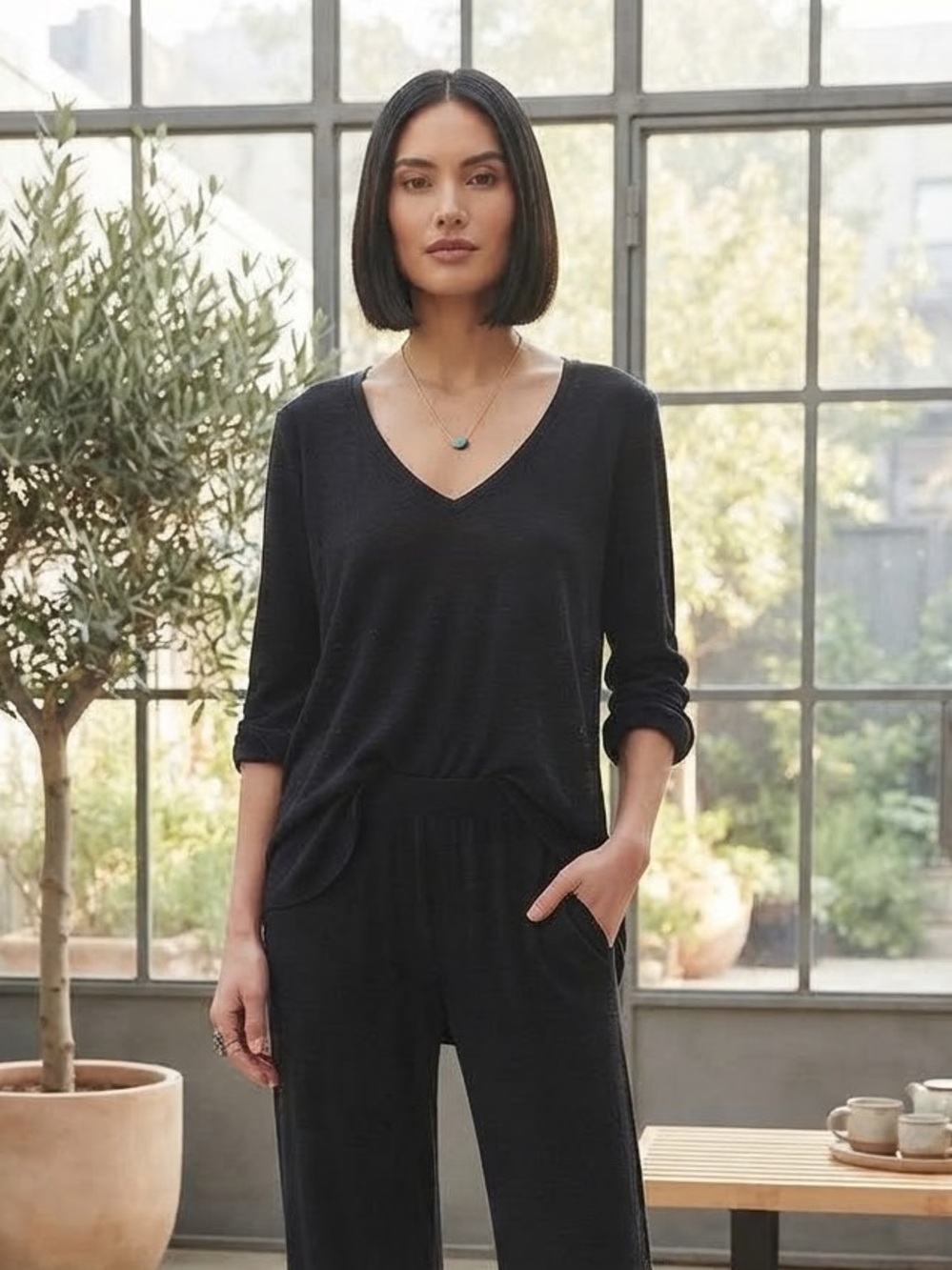 Planet Blue - Blue Life V Neck Bell Sleeve Black Womens Size XS Soft Modal